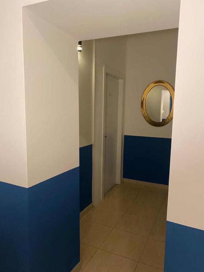 Domus Luigi Leone II Bed & Breakfast Naples Luaran gambar