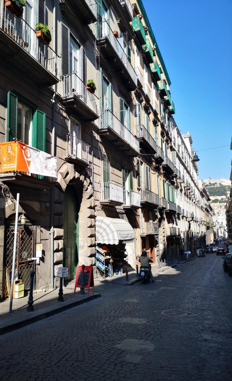 Domus Luigi Leone II Bed & Breakfast Naples Luaran gambar